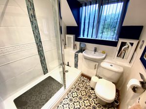 Shower Room (2nd Floor)- click for photo gallery